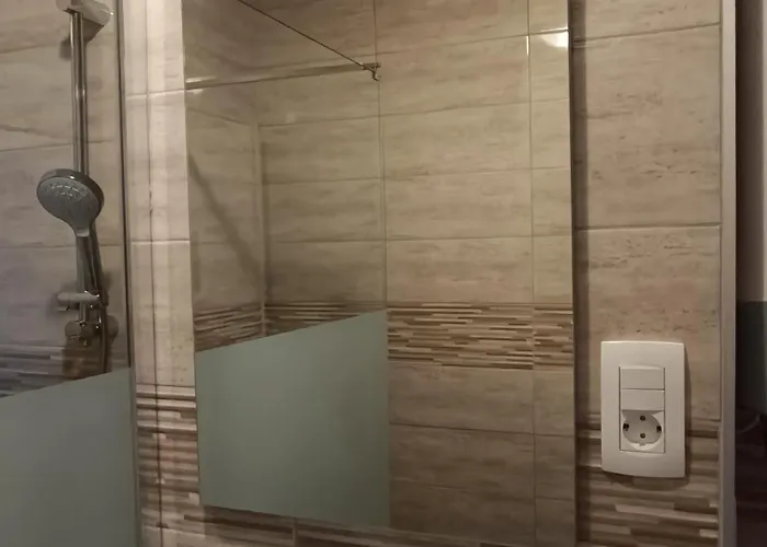 Beti Blu, Kaninska Vas شقة بوويتش